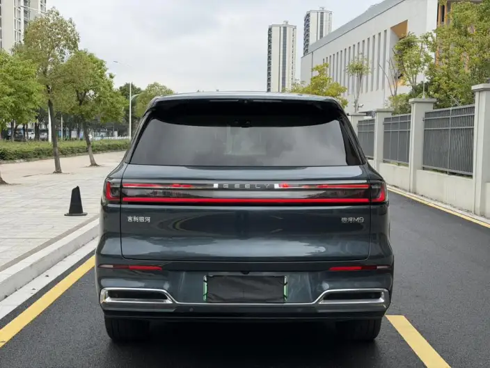 Geely M9 2025 Model 210km 4WD Pilot Edition – фото 5