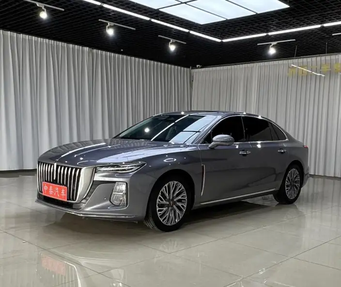 Hongqi H5 2023 Model 2.0T Automatic Flag Lead Edition