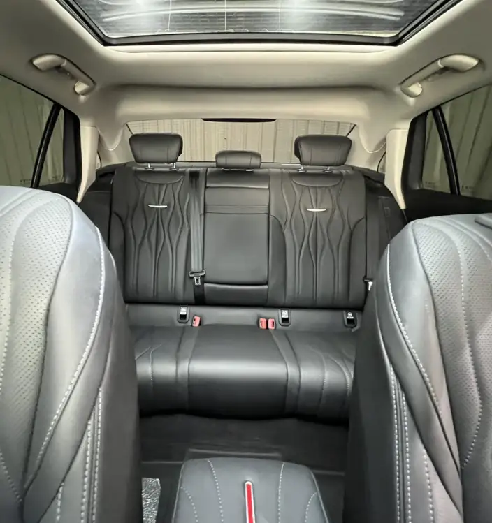 Hongqi H5 2023 Model 2.0T Automatic Flag Lead Edition – фото 9