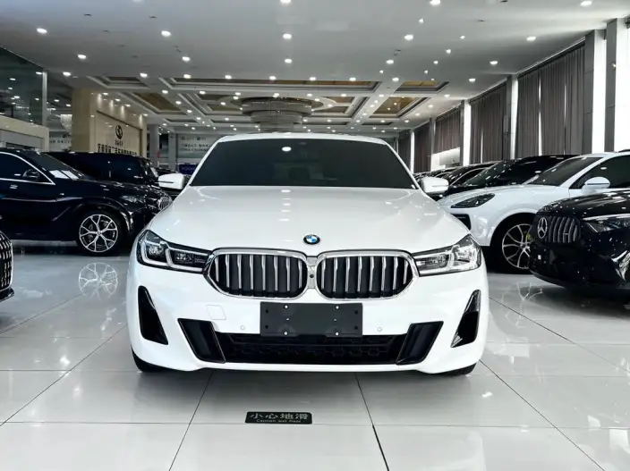 BMW 6 Series GT 2022 Model 630i M Sports Set