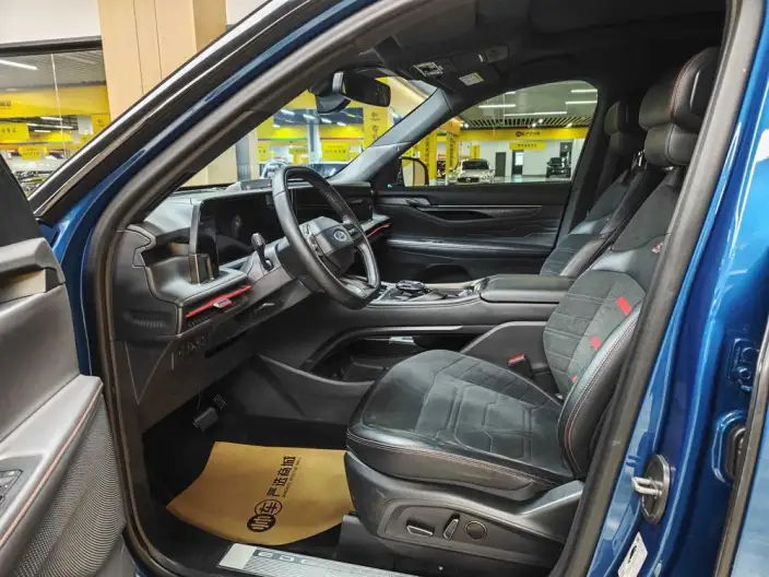 Ford Edge 2023 Model Ford Edge L 2.0T EcoBoost E Hybrid 4WD VII seat ST-Line – фото 8