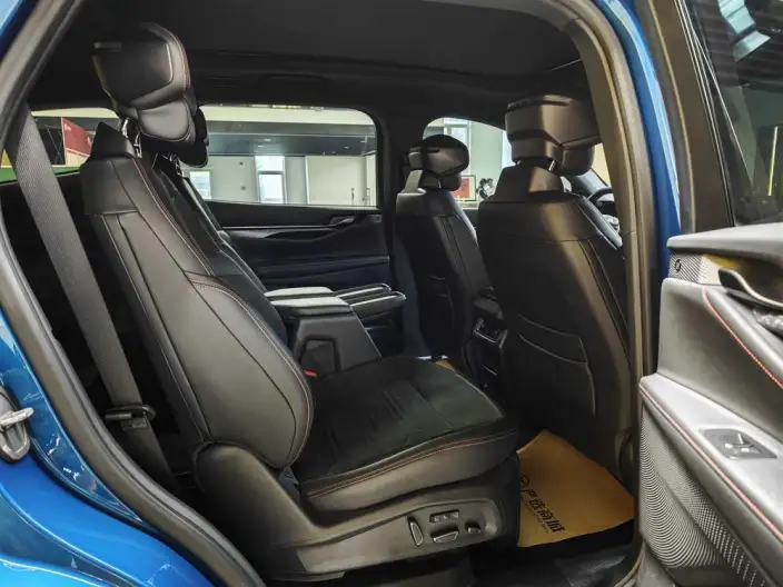 Ford Edge 2023 Model Ford Edge L 2.0T EcoBoost E Hybrid 4WD VII seat ST-Line – фото 10
