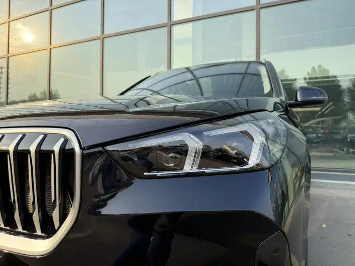 BMW X1 2026 Model sDrive25Li X Design Set – фото 6