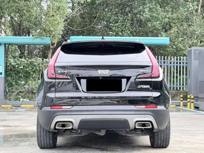 Cadillac XT4 2022 Model 28T 2WD Luxury Model – фото 5