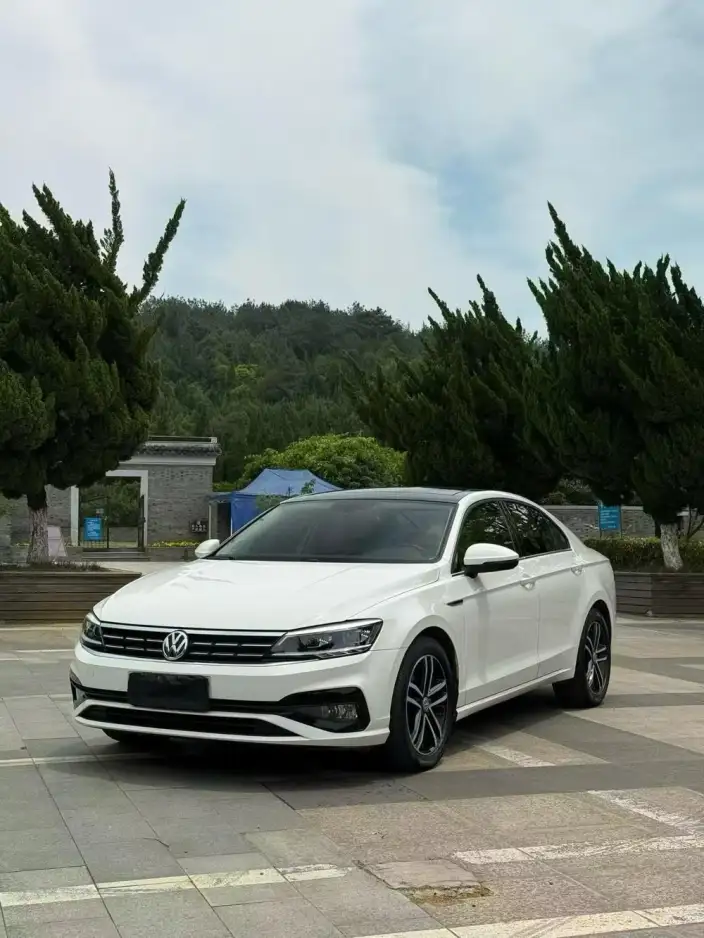 Volkswagen Lamando 2021 Model 280TSI DSG Comfort Edition – фото 1