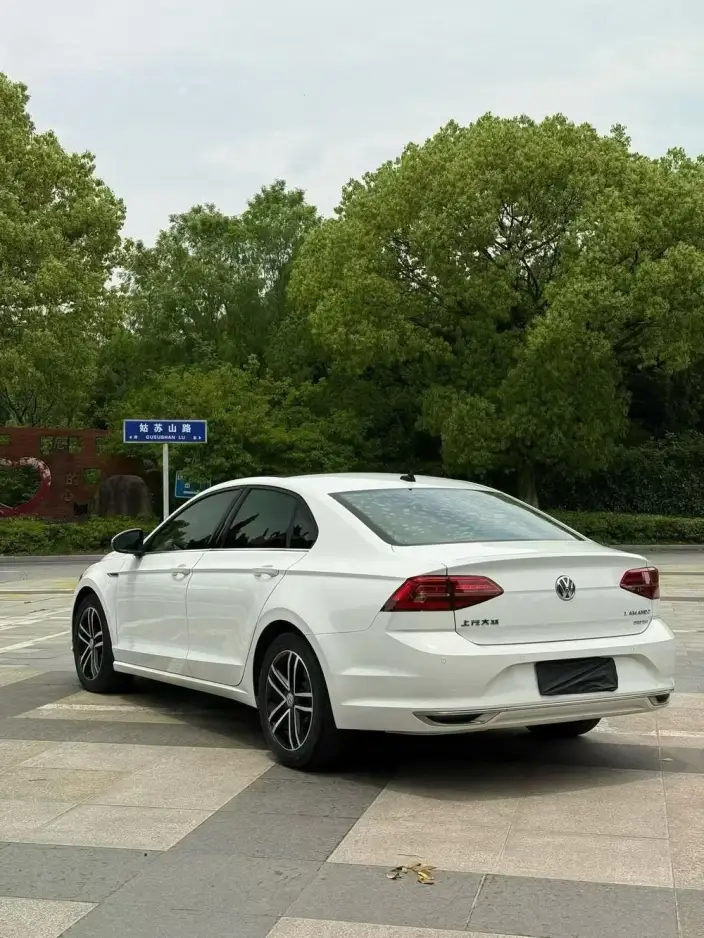 Volkswagen Lamando 2021 Model 280TSI DSG Comfort Edition – фото 4