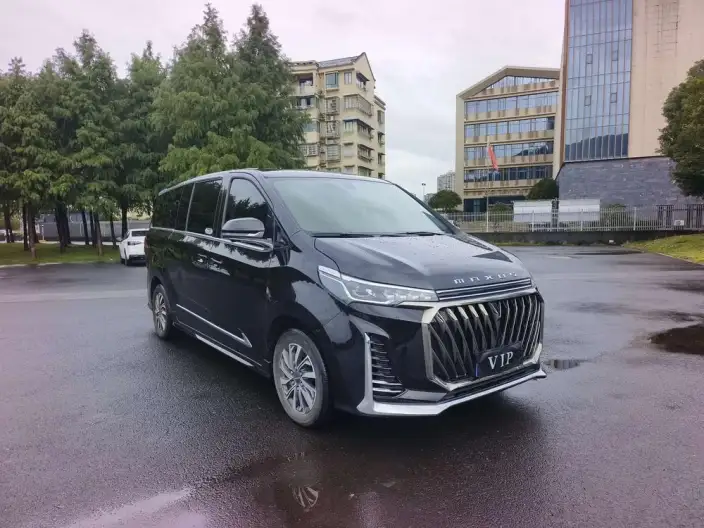 Maxus G20 2023 Model Facelift PLUS 2.0T Petrol Automatic Executive Edition