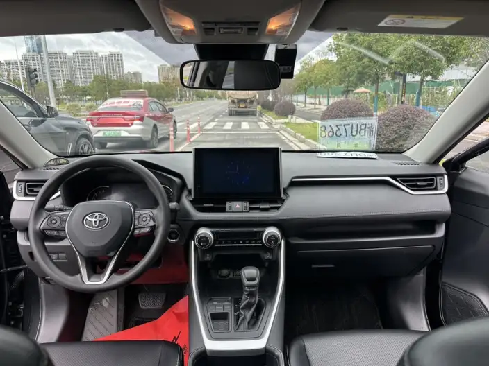 Toyota RAV4 2022 Model 2.0L CVT 2WD Fashion edition – фото 8