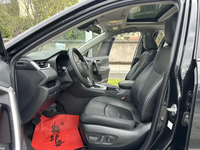 Toyota RAV4 2022 Model 2.0L CVT 2WD Fashion edition – фото 10