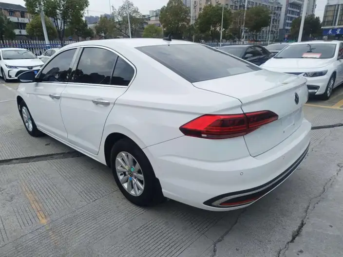 Volkswagen Bora 2024 Model 200TSI DSG Smooth Ride Edition – фото 5