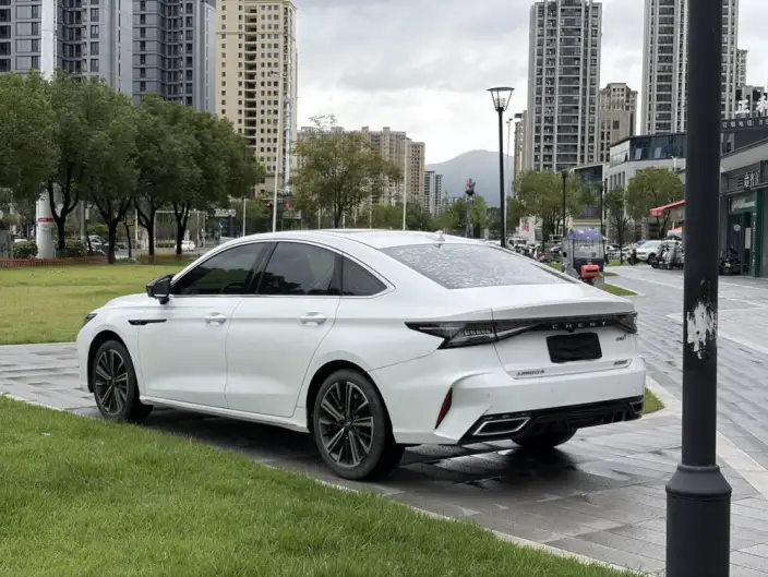 Chery Arrizo 8 2022 Model 1.6TGDI DCT Ya