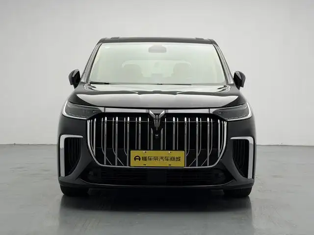 VOYAH Dreamer PHEV 2024 Model Ultra-long Endurance Superior Edition – фото 2