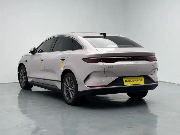 QinL EV 2025 Model 470KM Leading Model – фото 5