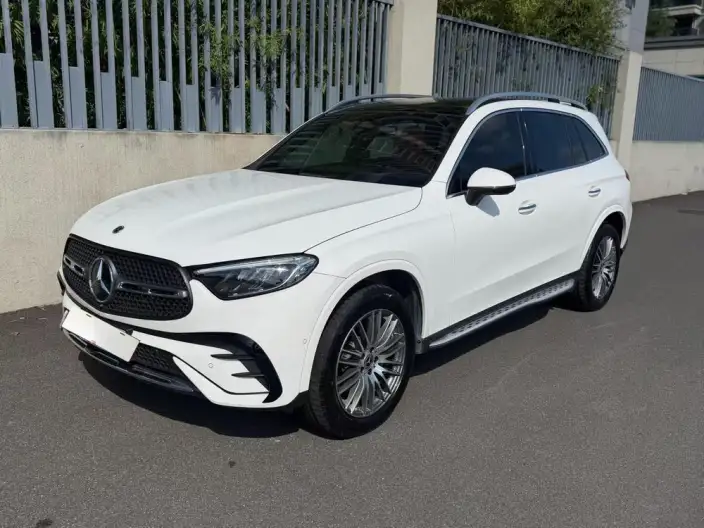 Mercedes-Benz GLC 2024 Model Facelift GLC 300 L 4MATIC Dynamic Model 5 seat – фото 1