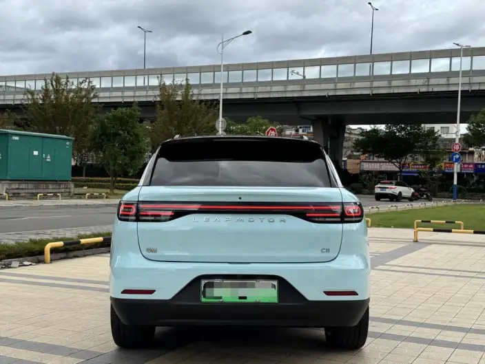 Leapmotor C11 2026 Model EV Edition 640 LiDAR Zhizun Edition – фото 5