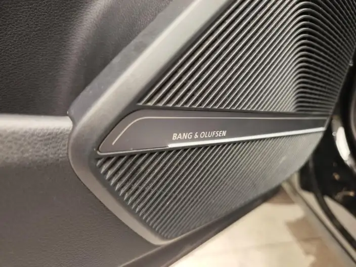 Audi Q5L 2022 Model 45T Luxury Dynamic Model – фото 5