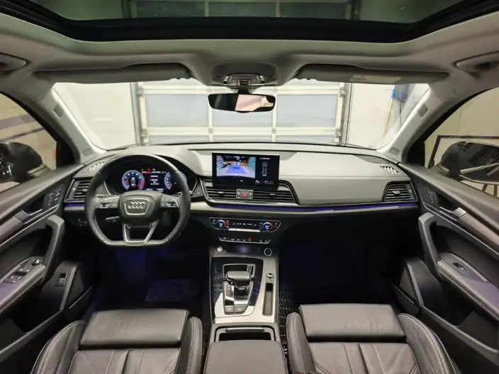 Audi Q5L 2022 Model 45T Luxury Dynamic Model – фото 8