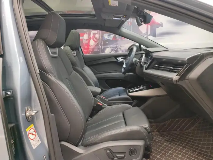 Audi Q4 e-tron 2023 Model 40 e-tron Chuangxing Edition – фото 9