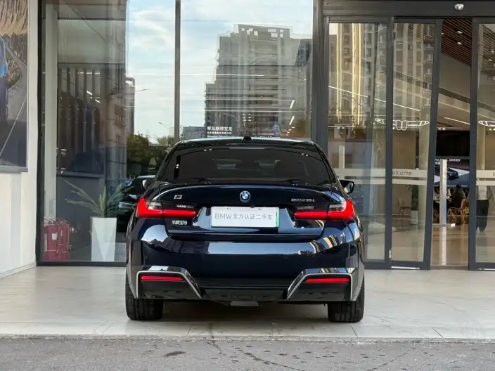 BMW i3 2025 Model eDrive35L – фото 6