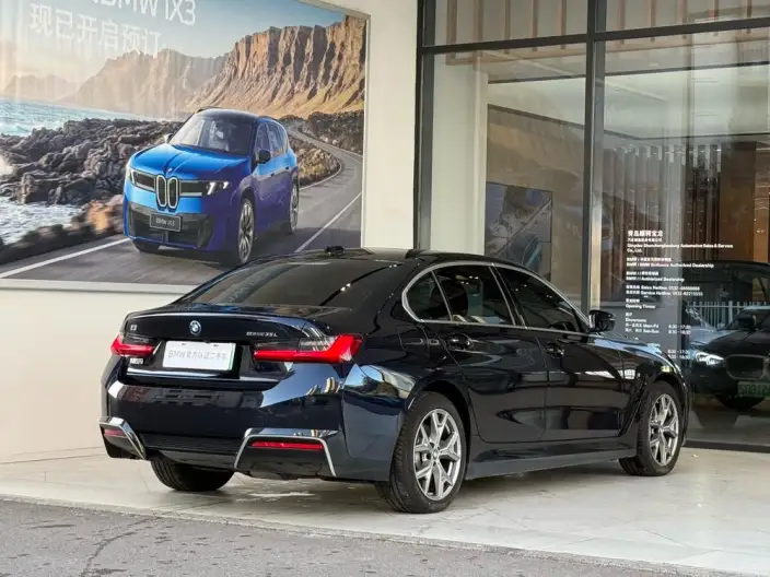 BMW i3 2025 Model eDrive35L – фото 7