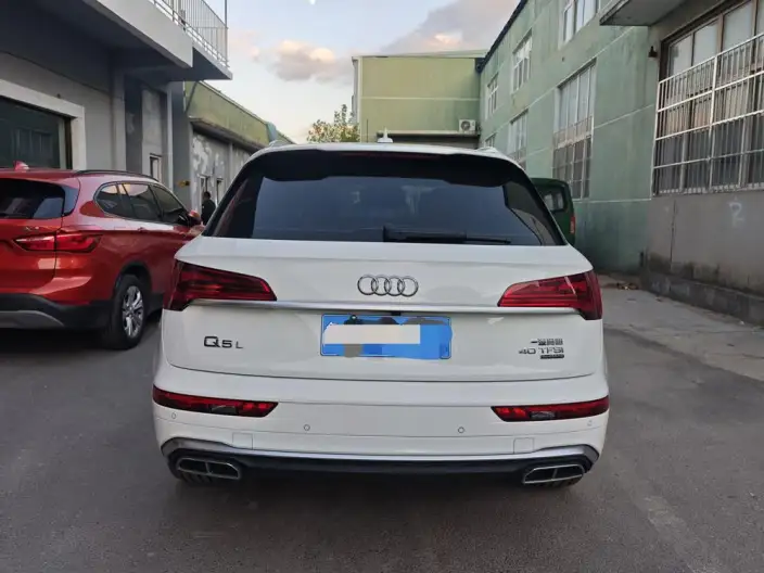 Audi Q5L 2022 Model Facelift 40T Luxury Dynamic Model