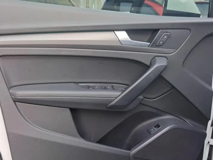 Audi Q5L 2022 Model Facelift 40T Luxury Dynamic Model – фото 5