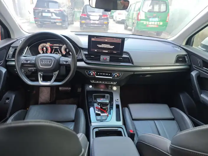 Audi Q5L 2022 Model Facelift 40T Luxury Dynamic Model – фото 9