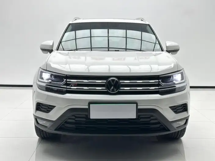 Volkswagen Tharu 2022 Model 280TSI 2WD Deluxe Edition – фото 2