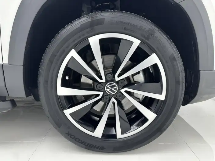 Volkswagen Tharu 2022 Model 280TSI 2WD Deluxe Edition – фото 9