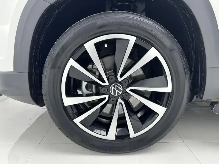 Volkswagen Tharu 2022 Model 280TSI 2WD Deluxe Edition – фото 10
