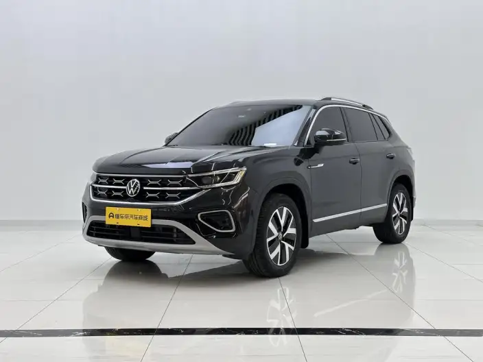 Volkswagen Tayron 2024 Model 300TSI 2WD Luxury Plus Advanced version – фото 1