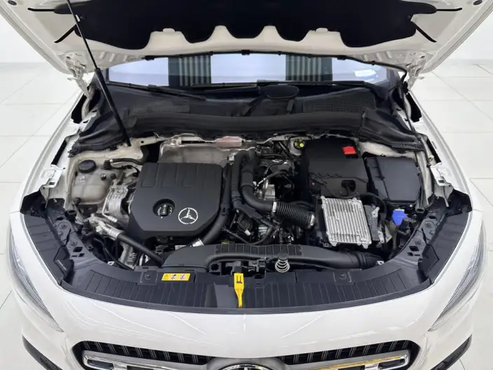 Mercedes-Benz GLA 2024 Model GLA 200 – фото 10
