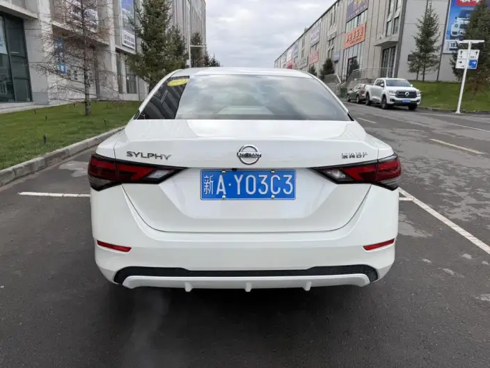 Nissan Sylphy 2022 Model 1.6L XL CVT Yuexiang Edition – фото 5