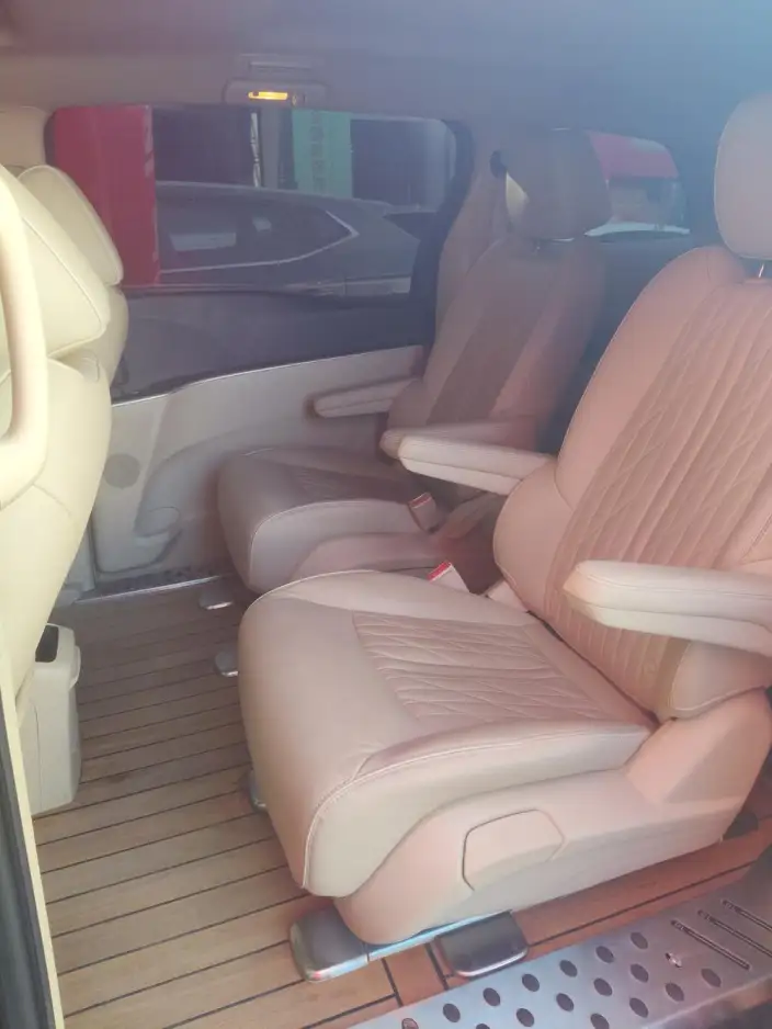 Buick GL8 2022 Model Facelift Business class 2.0T Smart Noble Model – фото 7