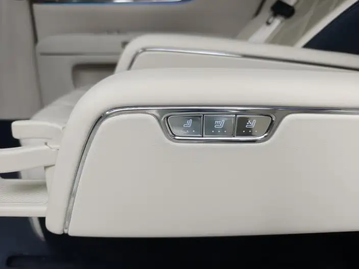 Aito M9 2026 Model Extended Range Ultra VI seat Edition – фото 10