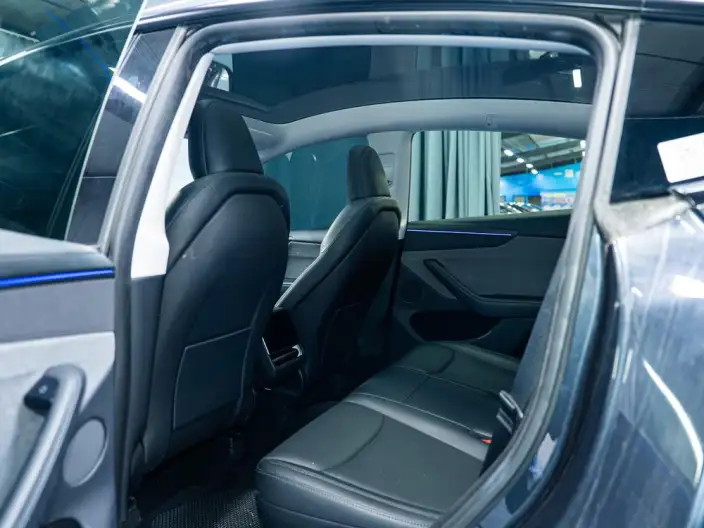 Model Y 2025 Model Rear-wheel drive version – фото 9