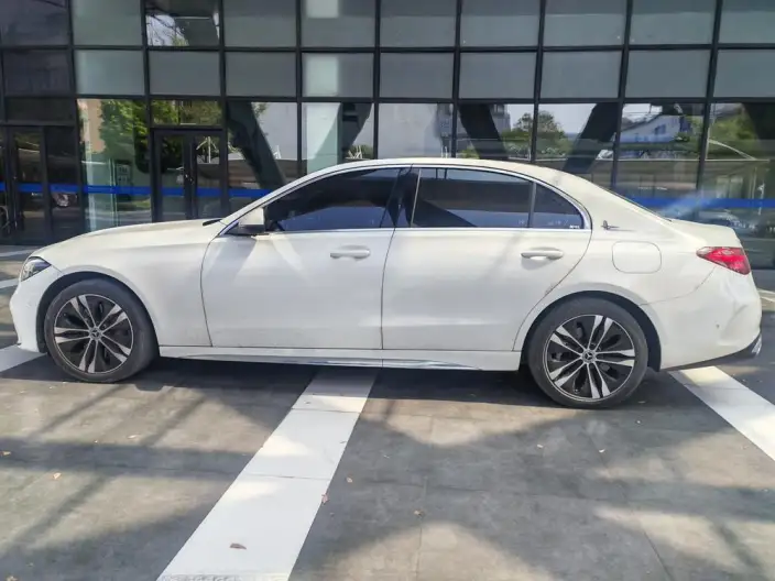 Mercedes-Benz C-Class PHEV 2023 Model C 350 eL