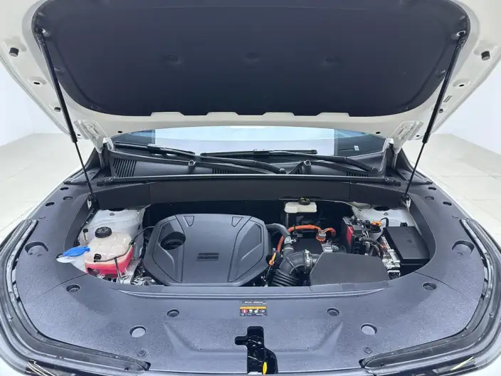 Geely Galaxy L7 2025 Model 1.5L EM-i 115km Tiggo Edition – фото 10