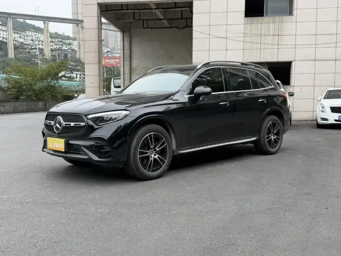 Mercedes-Benz GLC 2025 Model Facelift GLC 260 L 4MATIC Luxury Model 5 seat