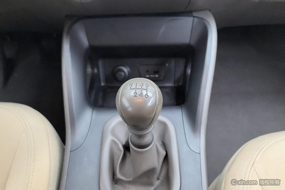 Hyundai ix35 2013 модификация 2.0L Manual 2WD Comfort GL National IV – фото 14