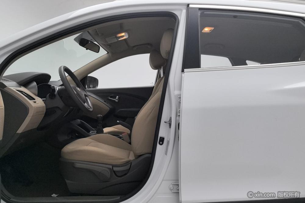 Hyundai ix35 2013 модификация 2.0L Manual 2WD Comfort GL National IV – фото 16