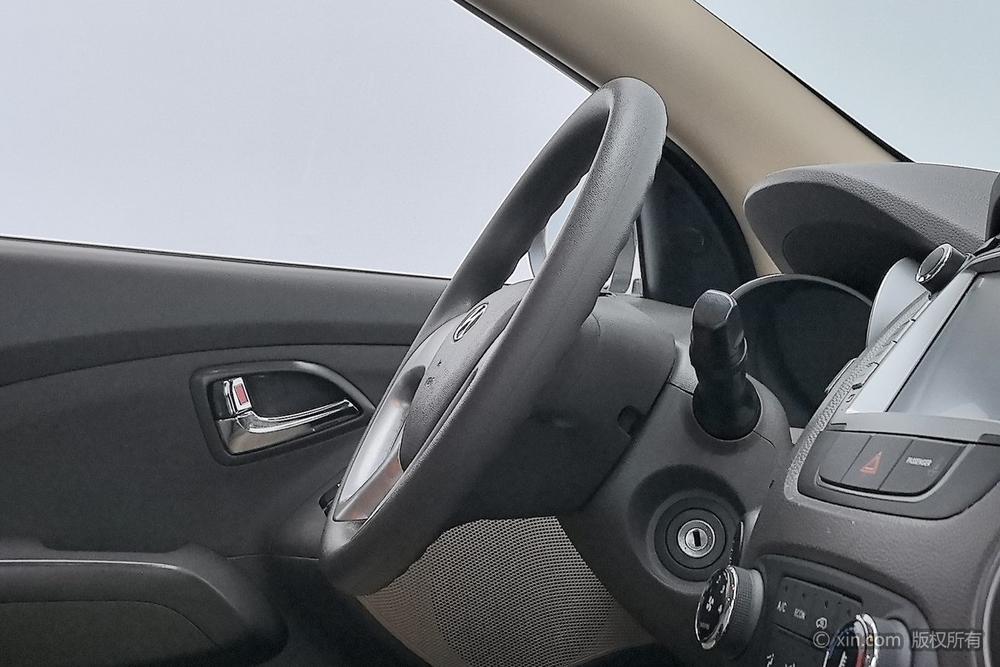Hyundai ix35 2013 модификация 2.0L Manual 2WD Comfort GL National IV – фото 23