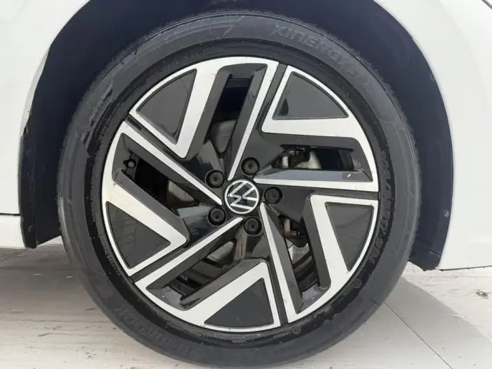 Volkswagen Sagitar 2024 Model 300TSI DSG Beyond Edition – фото 7