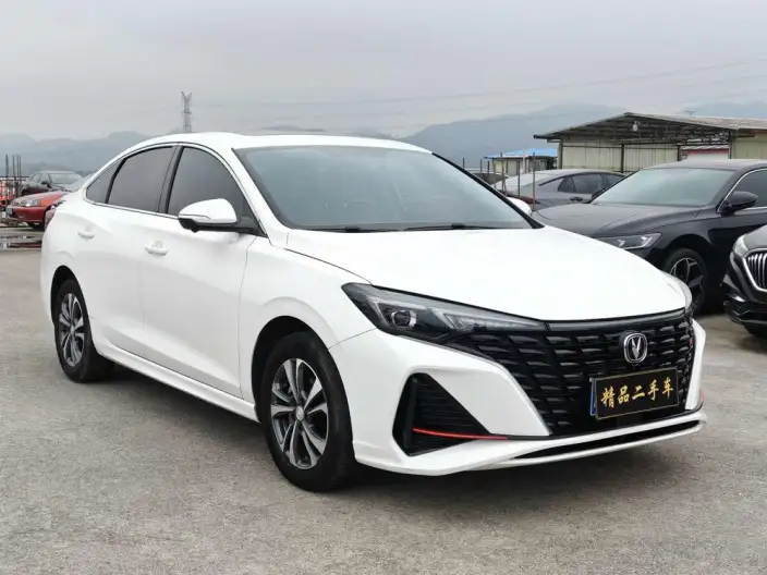 Changan Eado 2023 Model PLUS Changxiang Edition Blue whale NE 1.4T GDI DCT Noble Model – фото 3