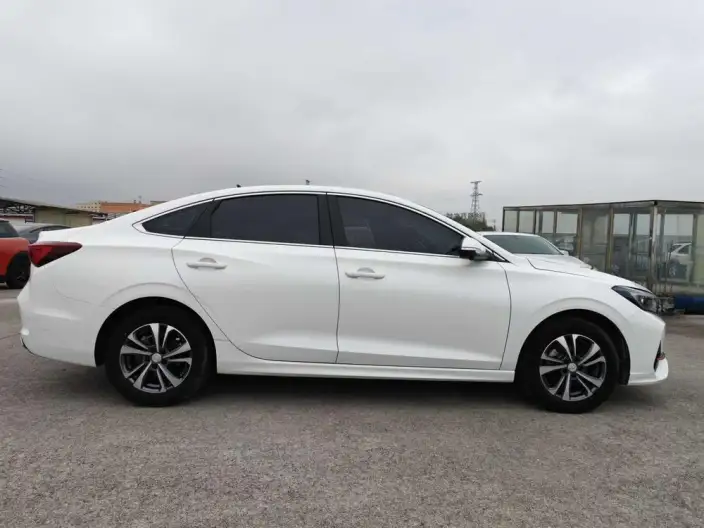 Changan Eado 2023 Model PLUS Changxiang Edition Blue whale NE 1.4T GDI DCT Noble Model – фото 7