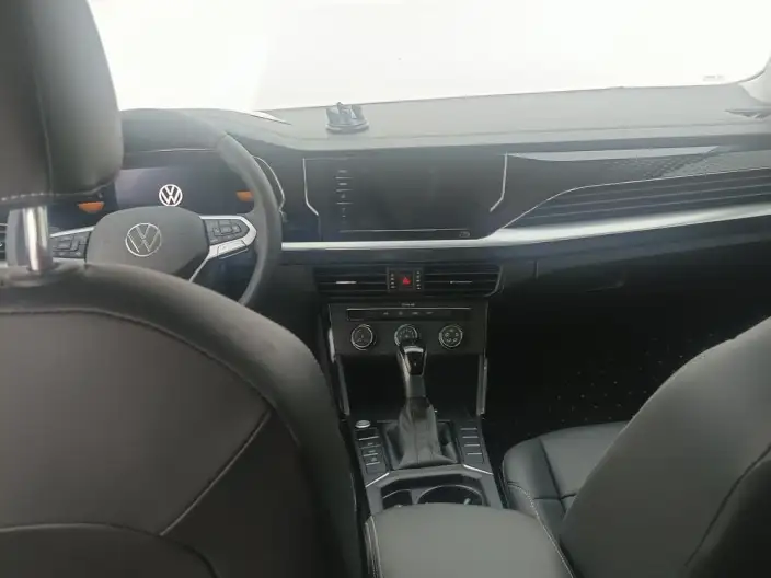 Volkswagen Passat 2023 Model 280TSI Business Edition – фото 7