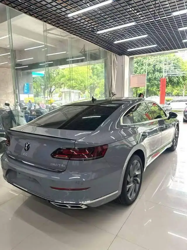 Volkswagen CC 2023 Model 380TSI Eye-catching version – фото 6