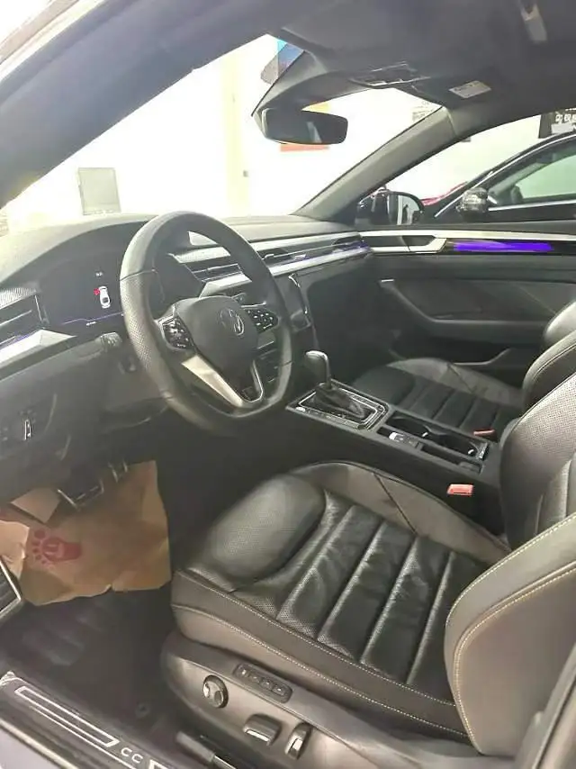 Volkswagen CC 2023 Model 380TSI Eye-catching version – фото 8