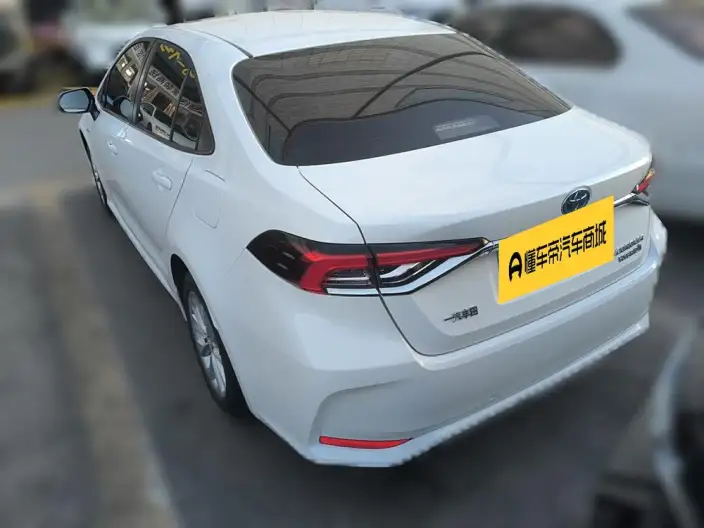 Toyota Corolla 2021 Model Hybrid 1.8L E-CVT Elite Edition