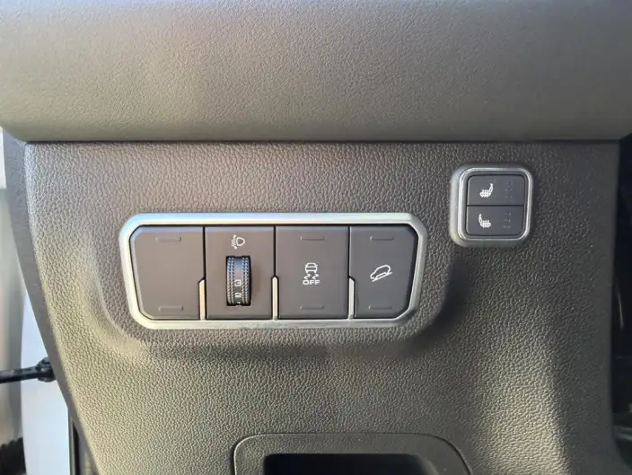 Haval M6 2021 Model PLUS 1.5T Manual Elite Smart Connect Model – фото 10